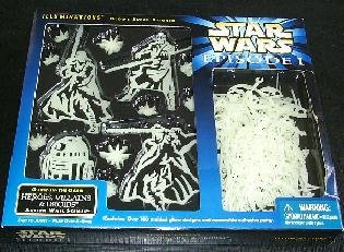 Childrens Toyshop  Toys : Star Wars Episode 1 Glow-in-the-dark Heroes, Villians & Droids Action Wall Scenes