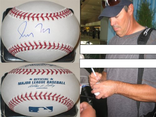 GREG MADDUX,ATLANTA BRAVES,CHICAGO CUBS,SAN DIEGO PADRES,SIGNED MLB BASEBALL WITH PROOF AND COA