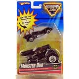 Hot Wheels Monster Jam Monster Duo BATMAN 1:64 Scale Collectible Truck with Hot Wheels 