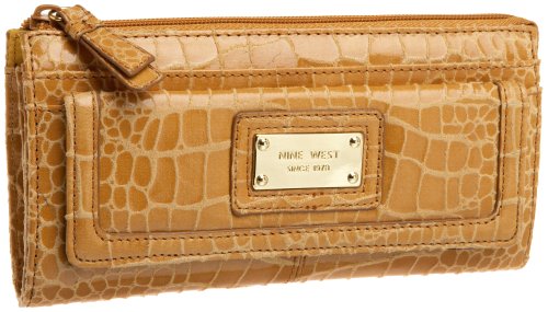 Buy Nine West with a Twist Small Zip Wallet online at Discounted New and Used prices. Delivered to your door with Off-The-Bookshelf.