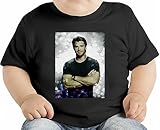 Chris Hemsworth Handsome オーガニックベビーTシャツ 12 - 18 Months