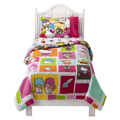 Hello Kitty “Kitty and Friends” Comforter – Twin