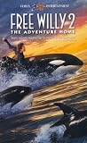 Free Willy 2 (P&S Clam) by Warner Home Video