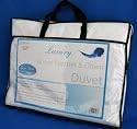 Homescapes Kids Duvet 4.5 Tog Goose Feather and Down Filling- 120 x 150 cm  Anti Dust mite 100% Cotton Fabric , Anti Allergen Filling, Toddler Quilt - Washable at Home