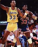 KAREEM ABDUL JABBAR LOS ANGELES LAKERS & PATRICK EWING NEW YORK KNICKS 8X10 SPORTS ACTION PHOTO (D)