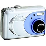 Nikon Coolpix 2000 2MP Digital Camera w/ 3x Optical Zoom