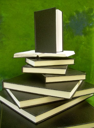 Pentalic Classic Black Hardcover Sketch- Stitch Bound 11x14 Inch