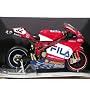 2004 Ducati 999 F04 James Toseland #52 Diecast Motorcycle Model 1:12 scale die cast from NewRay