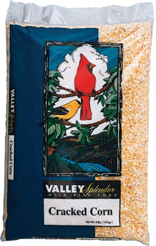 Valley Splendor Cracked Corn (16 lbs)