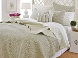 IMAGE OF Laura Ashley Tinsley Full/Queen Quilt Set, Green