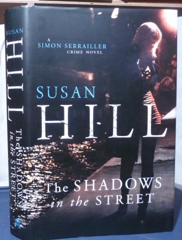The Shadows in the Street  -  Susan Hill   [epub+mobi]