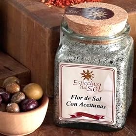Flor de Sal con Aceitunas - Sea Salt with Black Olives by La Tienda