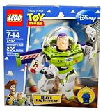Lego Disney Pixar Toy Story Series 7 Inch Tall Figure Set # 7592 - Construct-a-Buzz BUZZ LIGHTYEAR with Winged Jetpack, Closable Visor and Arm-Mounted, Flick-Launching Laser Cannon Plus Green Alien Minifigure (Total Pieces: 205)