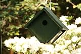 New Songbird Essentials Recycled Plastic Wren House Hunter/Ivory With Easy Opening For Cleanin