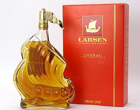 ラーセン ハンドメイドグラス バイキング シップ 700ml 40度 [並行輸入品]