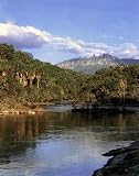 Deep into Canaima / A los pies de Canaima
