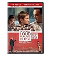 Extremely Loud & Incredibly Close /� Extr�mement fort et incroyablement pr�s� (Bilingual)