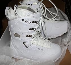 junior snowboard boots size US 6 Snowjam Brute Snowboard Boots NEW