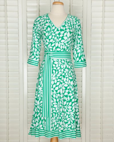 La Cera Leaf Print Tie Dress, Green, 1X