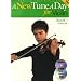 A New Tune A Day for Violin (New Tune a Day Book & CD + DVD)