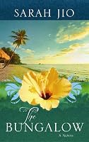 The Bungalow (Center Point Premier Romance (Large Print))