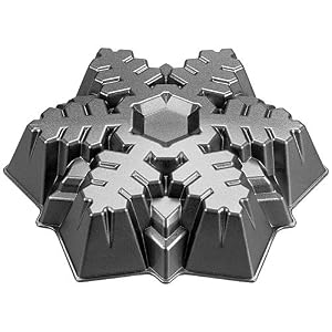 Wilton Cast Large Snowflake Pan