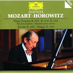 Mozart: Piano Sonatas K.281, K.330 & K.333; Rondo K.485; Adagio K.540