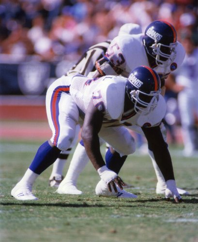 LEONARD MARSHALL & HARRY CARSON NEW YORK GIANTS 8X10 SPORTS ACTION PHOTO (A)