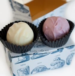 Rococo Wedding Favour: Truffles