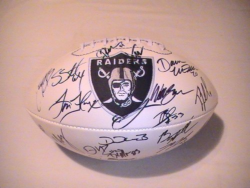 2011 OAKLAND RAIDERS TEAM SIGNED AUTOGRAPHED LOGO FOOTBALL MCFADDEN , BUSH COA + HOLOGRAM