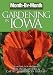 Month by Month Gardening in Iowa (Month-By-Month Gardening (David & Charles))