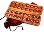 HUS BAO Butterfly gro� - aus Samenaholz mit Magnetverschlu� - mit Edelsteinen und asiatischem Aufbewahrungssack f�r das SPIEL - Halbedelsteinspiel Edelsteinspiel