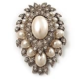 Oversized Vintage Corsage Pearl Style Brooch (Antique Gold)