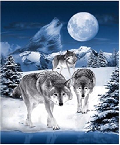 Daisy Ultra Soft Howling Wolf Pack Design Light Flannel Borrego Baby Blanket 50" x 60"