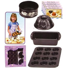 Toysmith Nonstick Bakeware Set by ToySmith