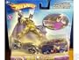 Hot Wheels DC Comics Batman vs Catwoman 1:64 Scale Die Cast Car 2 Pack Mattel