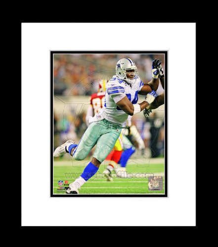 Dallas Cowboys DeMarcus Ware 2011 Action Framed Picture 8x10