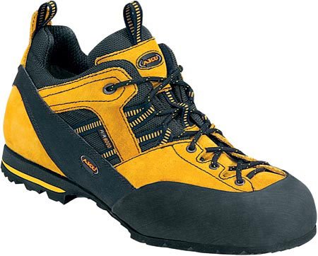 Buy Men’s AKU Stone XCR