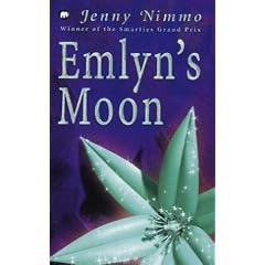 Emlyn's Moon (The Snow Spider)