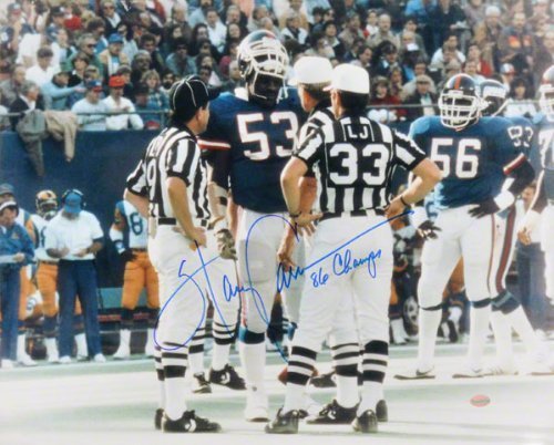 Harry Carson New York Giants Autographed - Action - 16x20 Photograph with 86 Champs Inscription