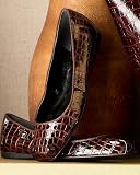 Croco-embossed flat