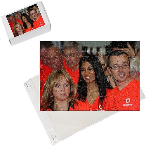 Jigsaw Puzzle of Lewis Hamilton returns to the UK from PA Photos