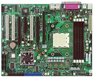 H8SMi-2 (Opteron SocketAM2 オンボード VGA 搭載マザーボード)