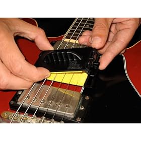 The String Cleaner by ToneGear