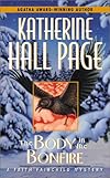The Body in the Bonfire (Faith Fairchild Mysteries (Paperback))