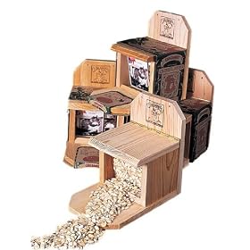 Chuckanut Combo Squirrel Feeder, 7" x 11" x 10"