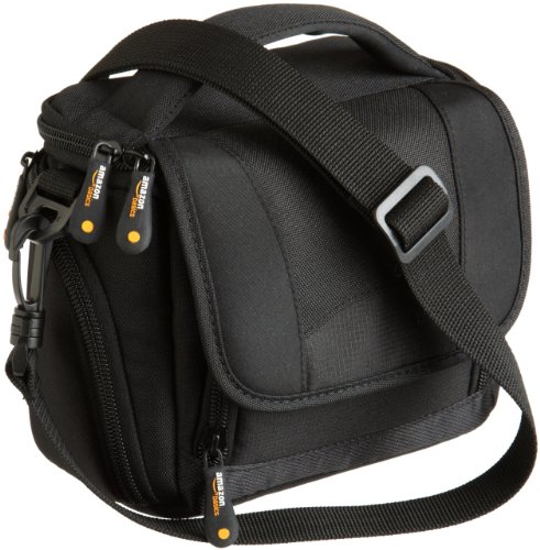 AmazonBasics Camcorder Bag with Shoulder Strap (Black)