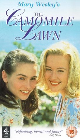 CD-Charts  DVD : The Camomile Lawn [1992]