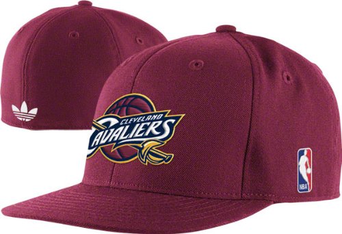 Cleveland Cavaliers adidas Originals Classic Flat Brim Fitted Hat