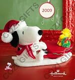Swingin with Snoopy 2009 Hallmark Plush